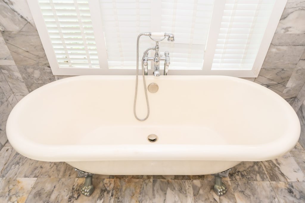 Bathroom Tub Installation Milton